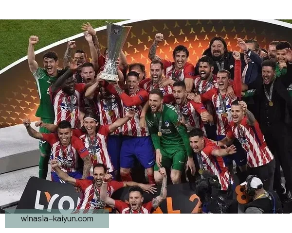 马赛战术解析：具备竞争力增强的防守与反击策略分析