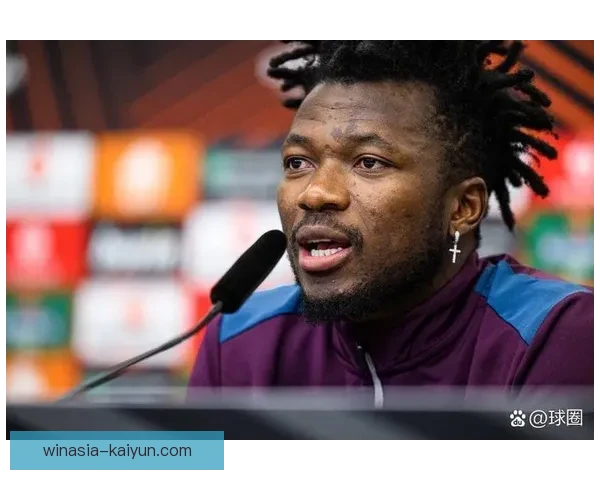 塔普索巴持续提升,成为布基纳法索国家队的核心力量 塔普索巴持续提升,成为布基纳法索国家队的核心力量